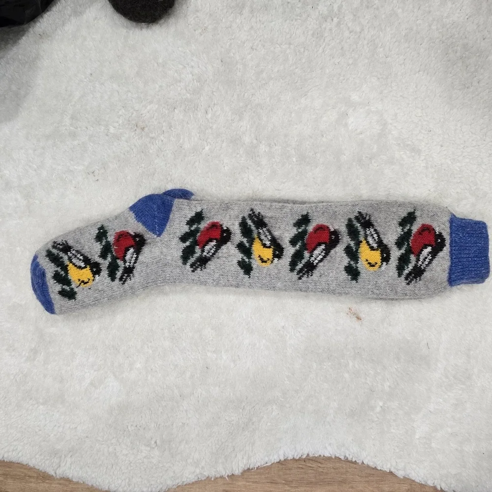 Handmade 100% Natural Goat Down Socks Fuzzy Warm‎ Wool Knitted Bird Motif Large